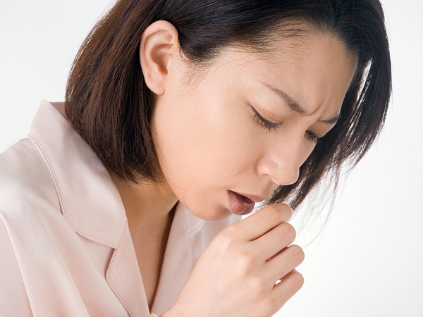Ho trong ung thư phổi và ho do cảm lạnh khác nhau như thế nào? 
